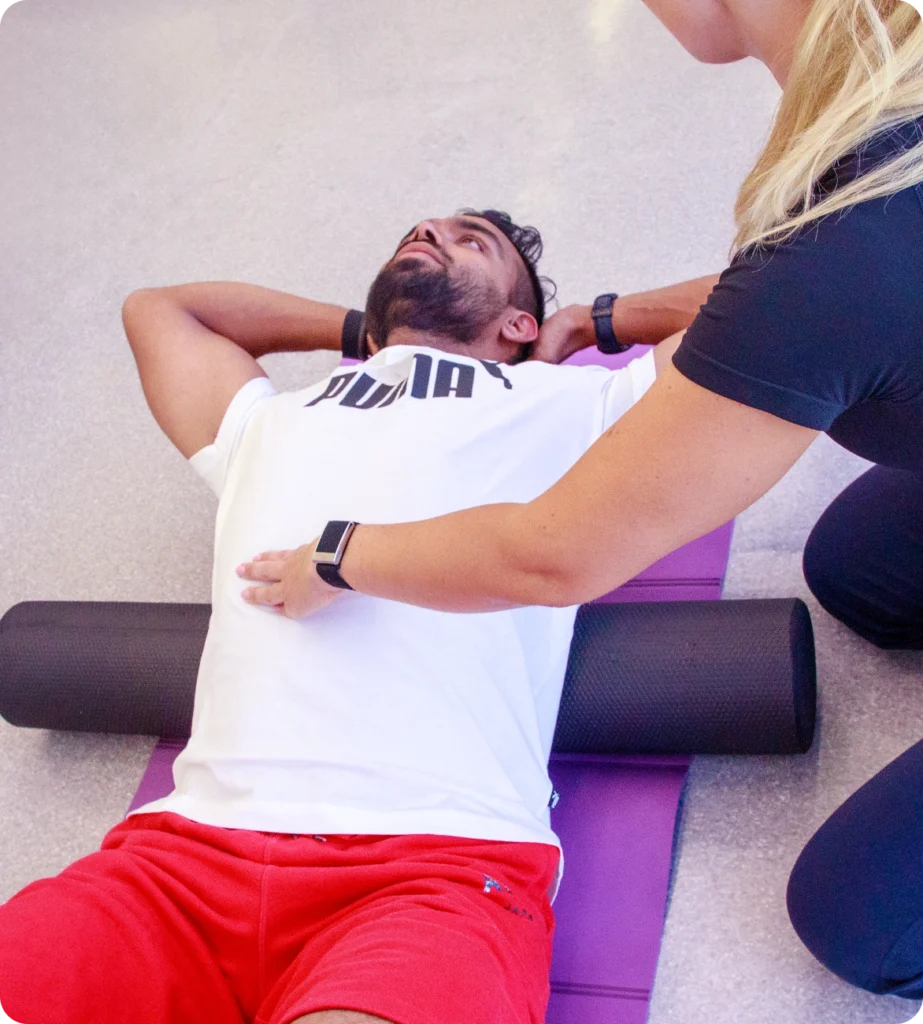 Low Back Pain Physiotherapy Treatment - Snö Clinics | Abu Dhabi