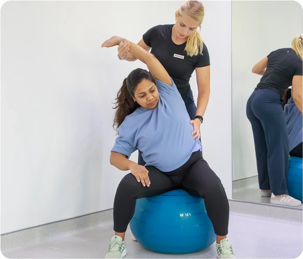 Low Back Pain treatment 03 - Snö Clinics | Abu Dhabi Low back pain therapy session at Sno Clinics Abu Dhabi, showing personalized physiotherapy care to restore strength, posture, and spinal function.